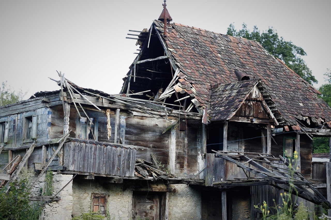 House, Ruins, Wall image.