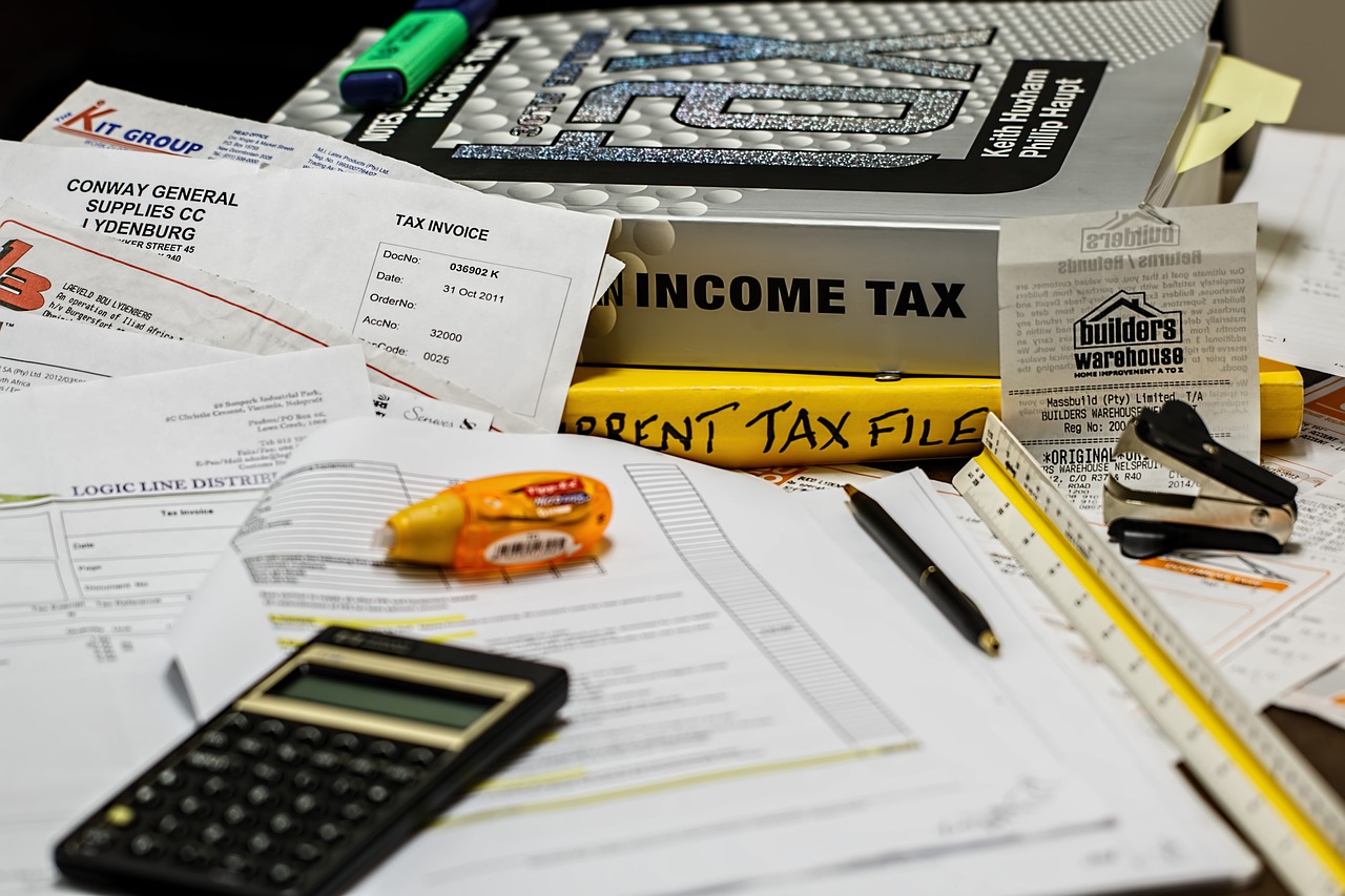 tax guide books, tax forms and calculator