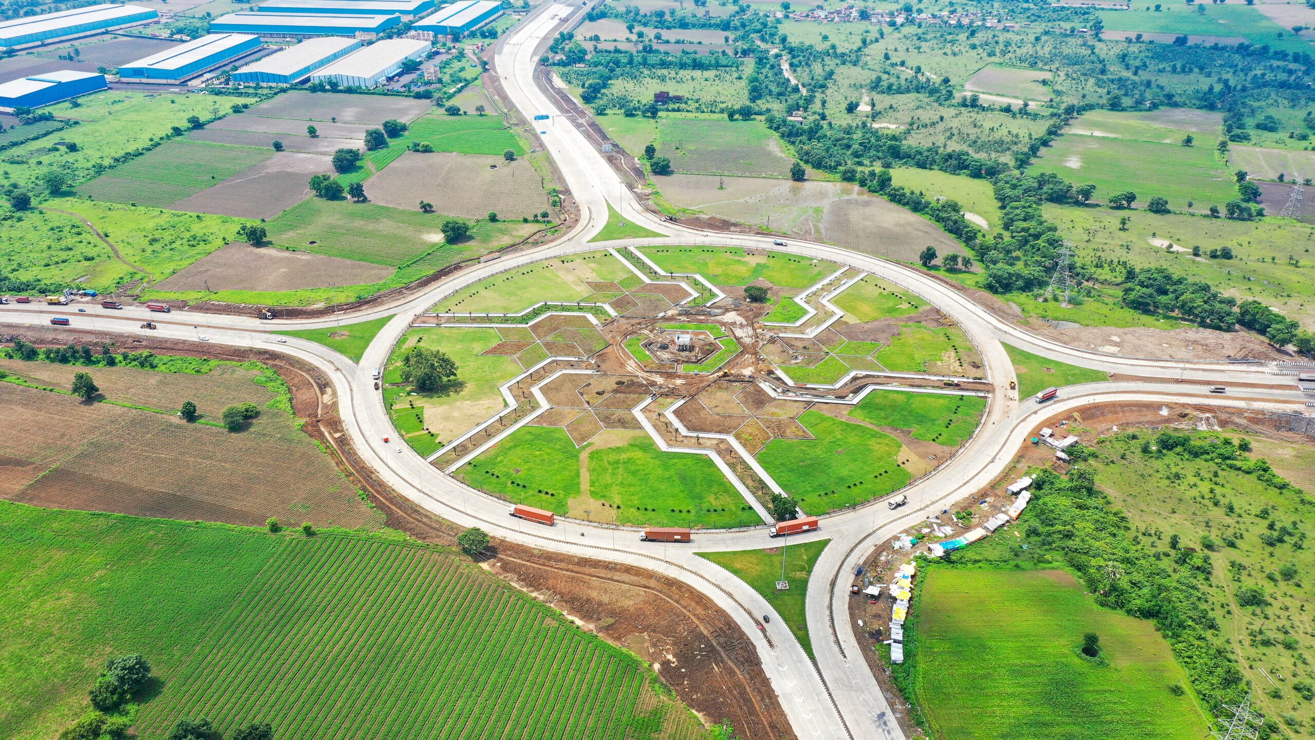Samruddhi Mahamarg Expressway Interchange in Nagpur - relates to Samruddhi Mahamarg Expressway Speeds Up Maharashtra