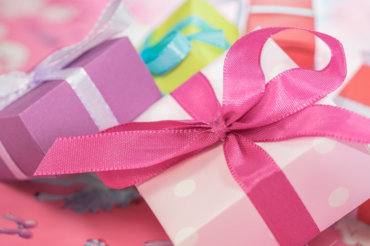 Pink, Gifts, Boxes image.