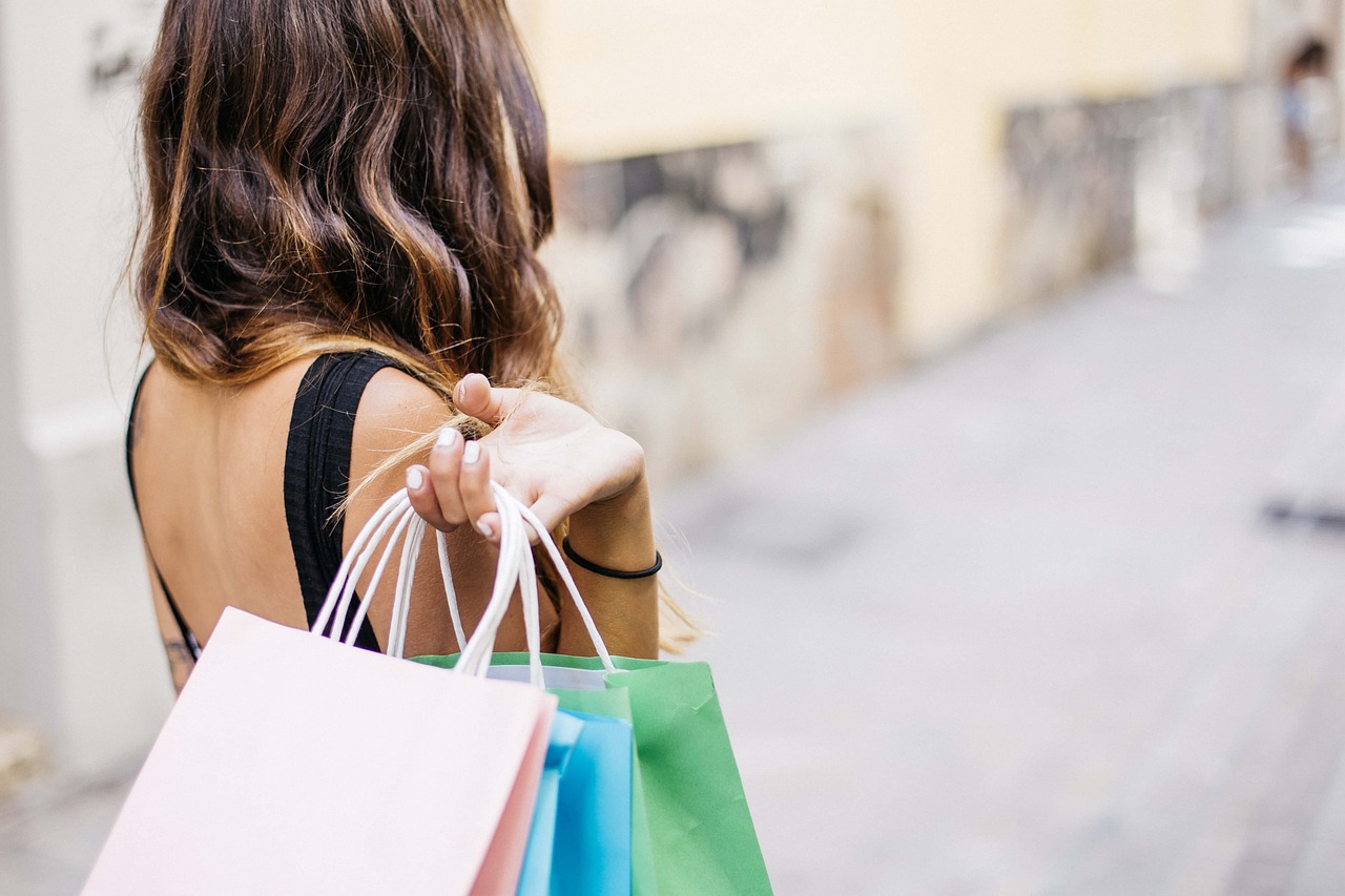 Woman, Shopping, Lifestyle image